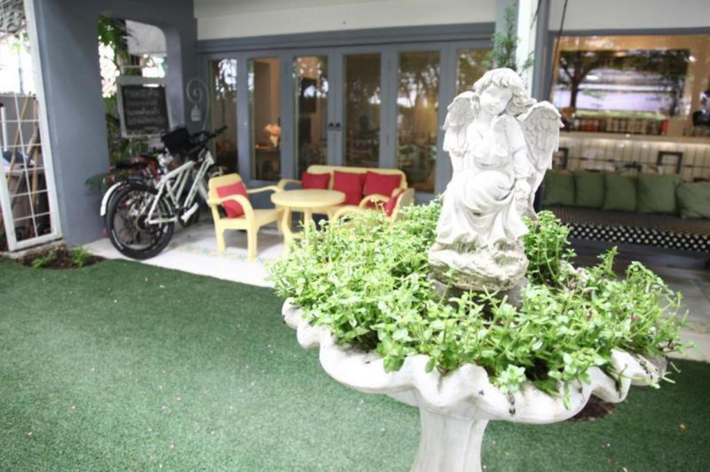 Baan Hmon-Oon Hotel Csiangmaj Kültér fotó