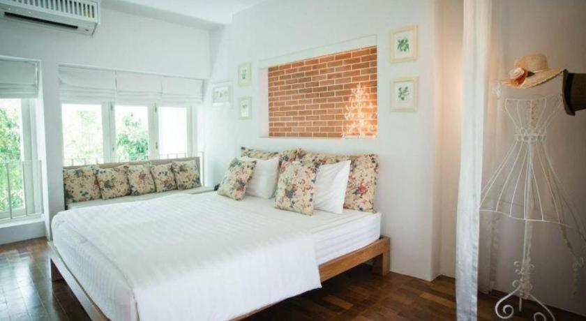 Baan Hmon-Oon Hotel Csiangmaj Kültér fotó