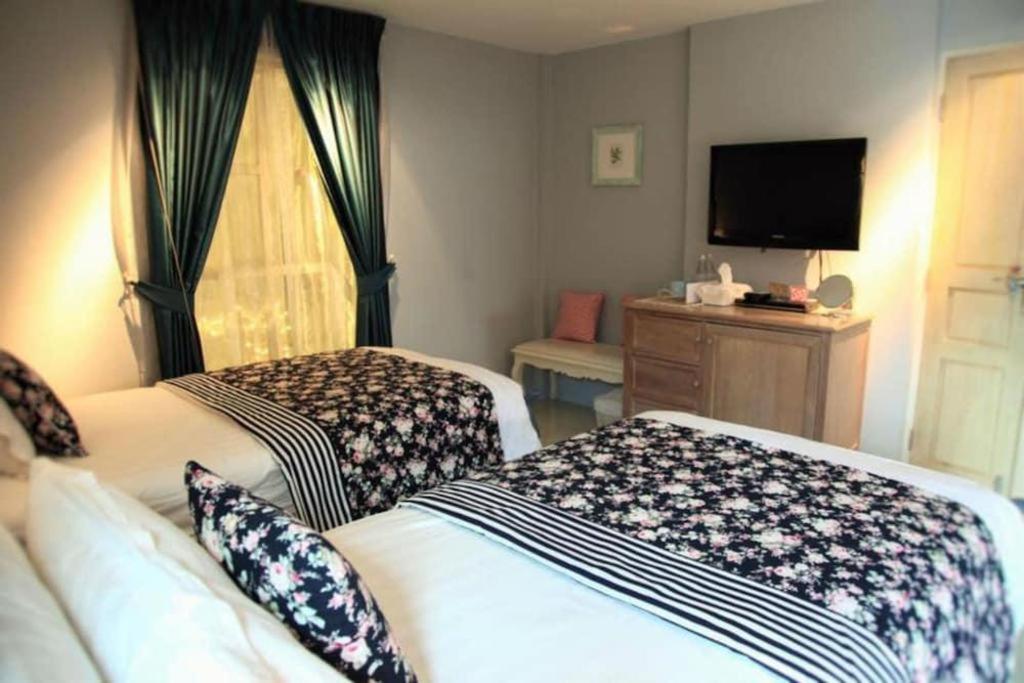 Baan Hmon-Oon Hotel Csiangmaj Kültér fotó