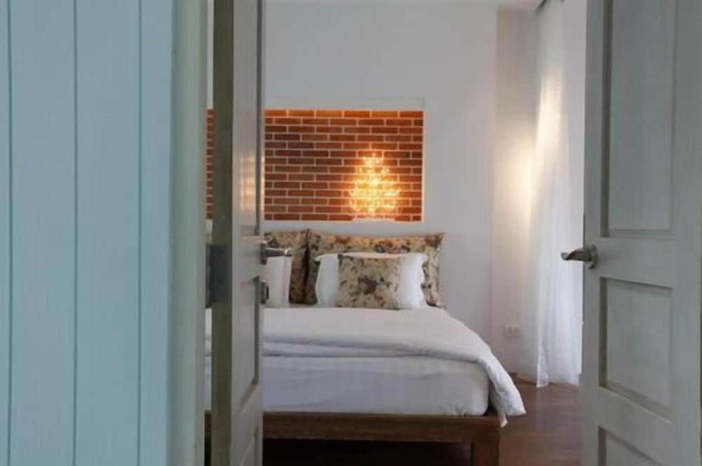 Baan Hmon-Oon Hotel Csiangmaj Kültér fotó