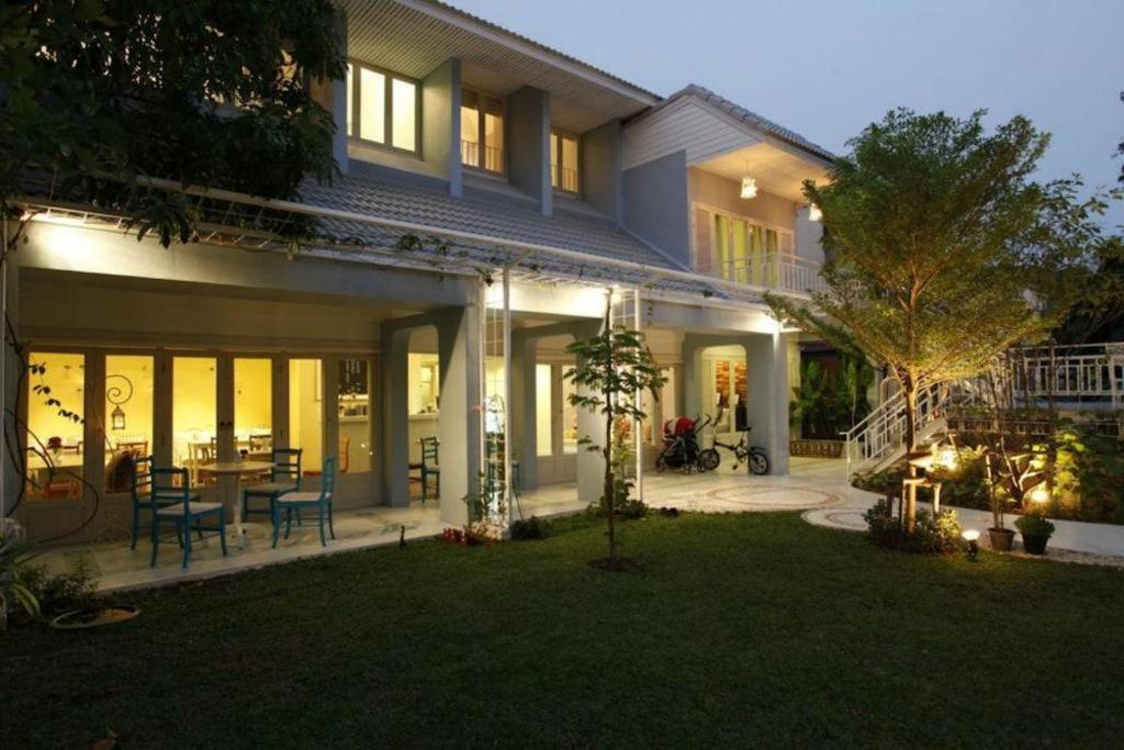 Baan Hmon-Oon Hotel Csiangmaj Kültér fotó